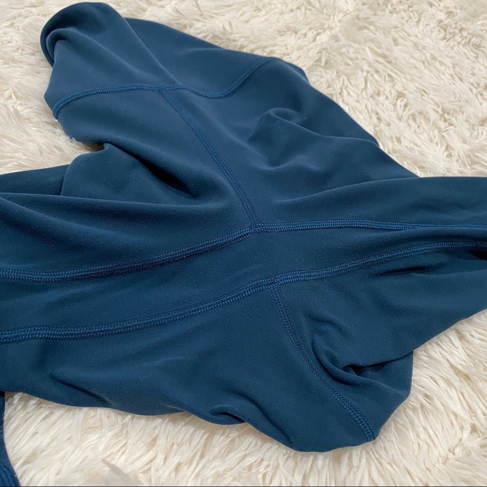 Lululemon Align leggings 28” Size 8- Night Diver - Picture 6 of 8
